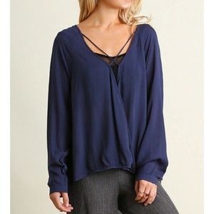 🌟UMGEE - new with tags. SMALL criss cross